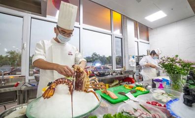 山东人游东营丨邂逅黄河口美食，亲手烹制舌尖上的诱惑